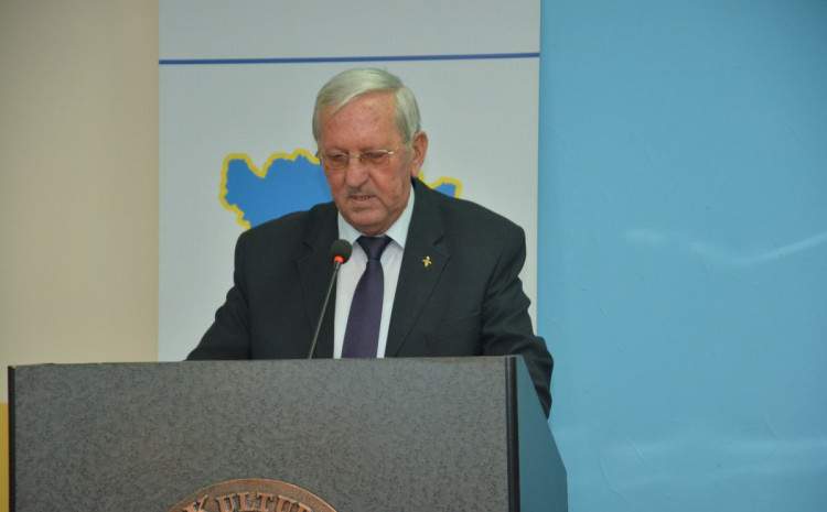 Mahmutbegović povodom smrti generala Šadića: Pamtit ćemo ga kao istinskog heroja